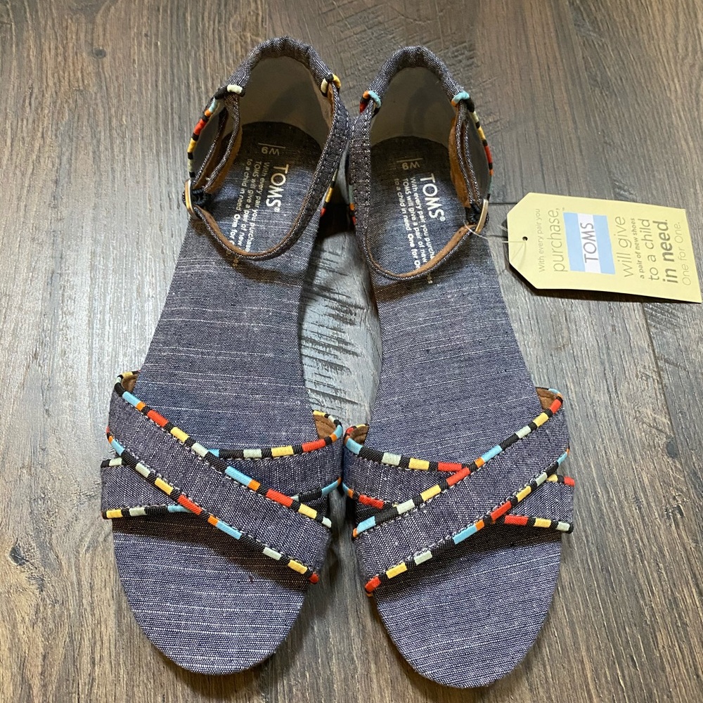 TOMS Correa Chambray Sandal NWT